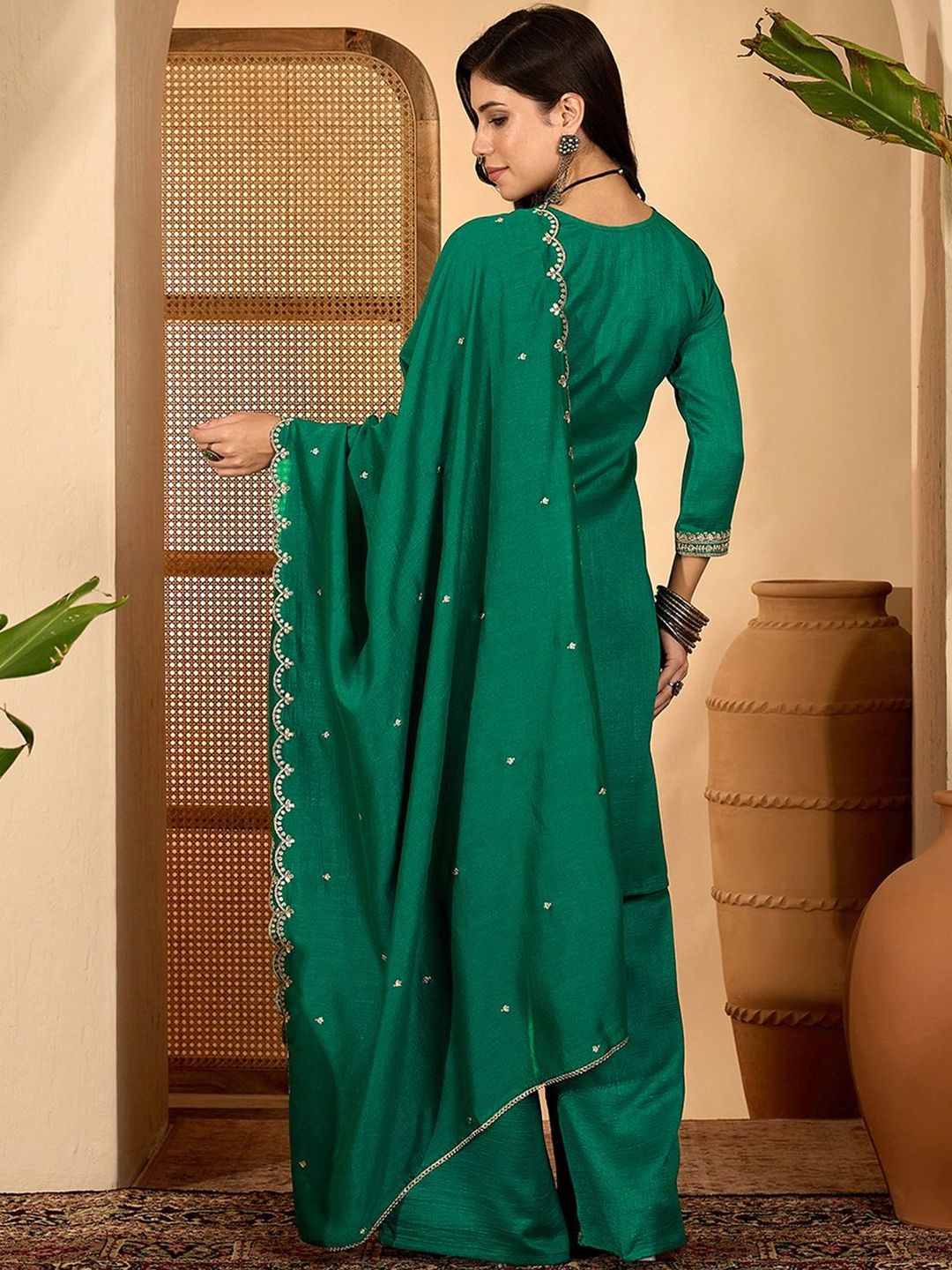 Dhiyona SN Ethnic Motifs Embroidered Thread Work Straight Kurta with Palazzos & Dupatta