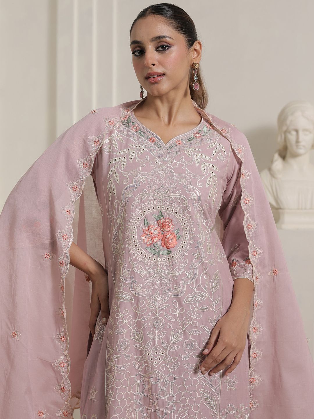 Dhiyona IE Women Floral Embroidered Cotton Kurta with Trousers & Dupatta