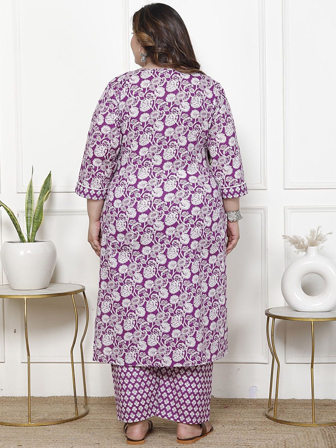 Dhiyona KL Floral Printed Pure Cotton Straight Kurta With Trouser And Dupatta