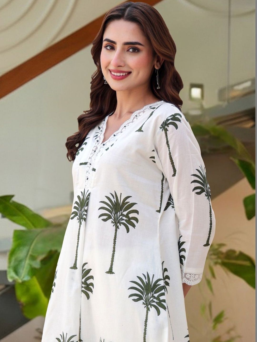 Women Ethnic Motifs Printed Regular Thread Work Pure Cotton Kurta with Trousers