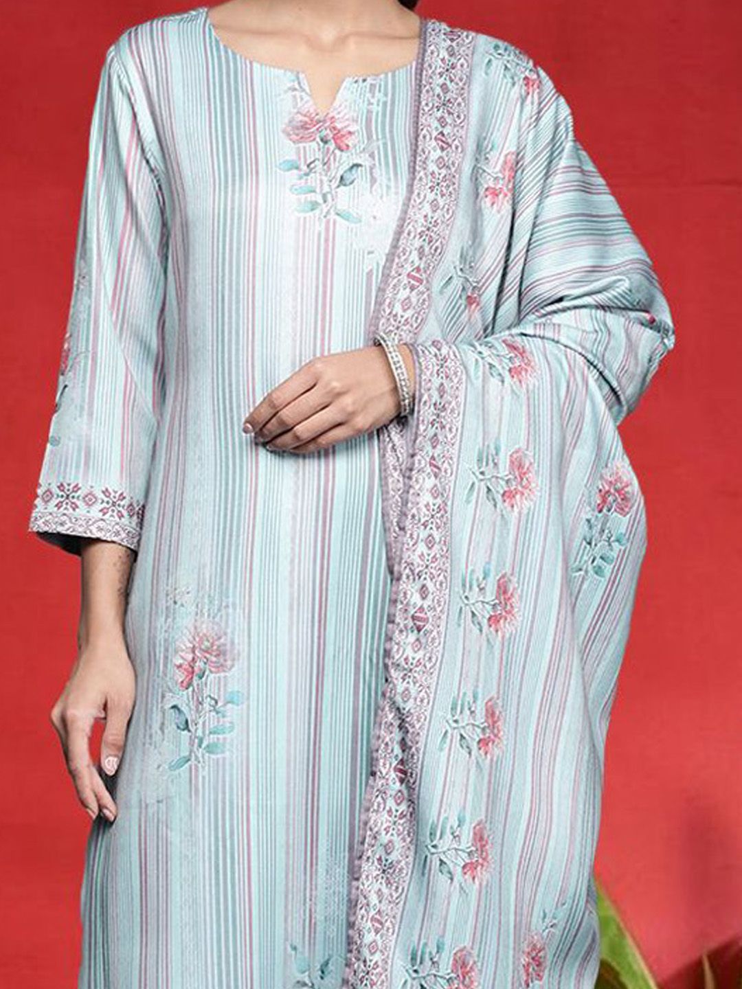 Blue Women Floral Printed Kurta with Palazzo & Dupatta