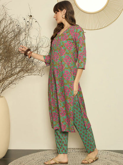 Dhiyona IE Women Printed V-Neck Cotton Top and Trousers Co-Ords