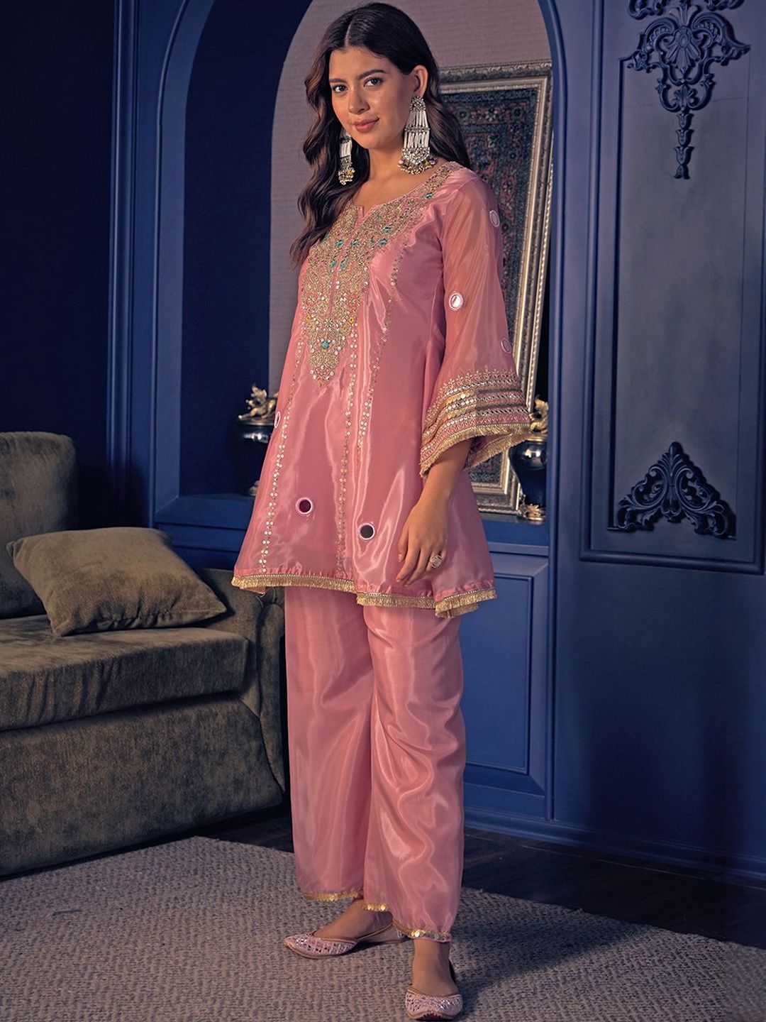 Dhiyona CH Women Ethnic Motifs Embroidered Empire Mirror Work Kurta with Trousers