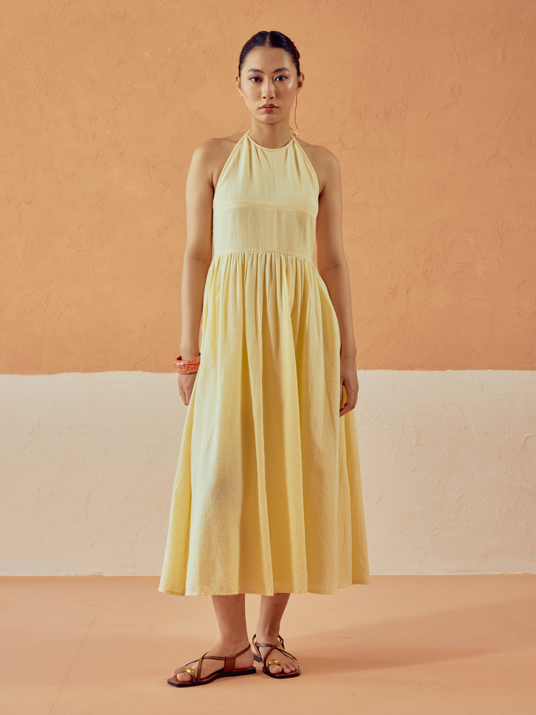 Dhiyona FL Women's Light Yellow Solid Linen Midi Dress