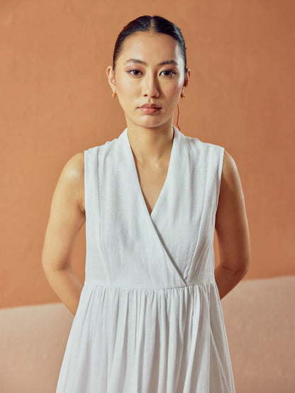 Dhiyona FL Women's White Solid Linen Maxi Dress