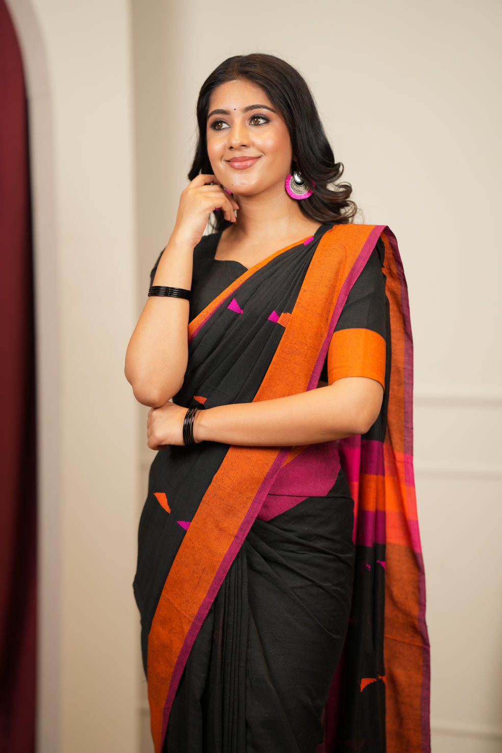 Dhiyona SS Artisan Glow – Black Pink Handloom Saree