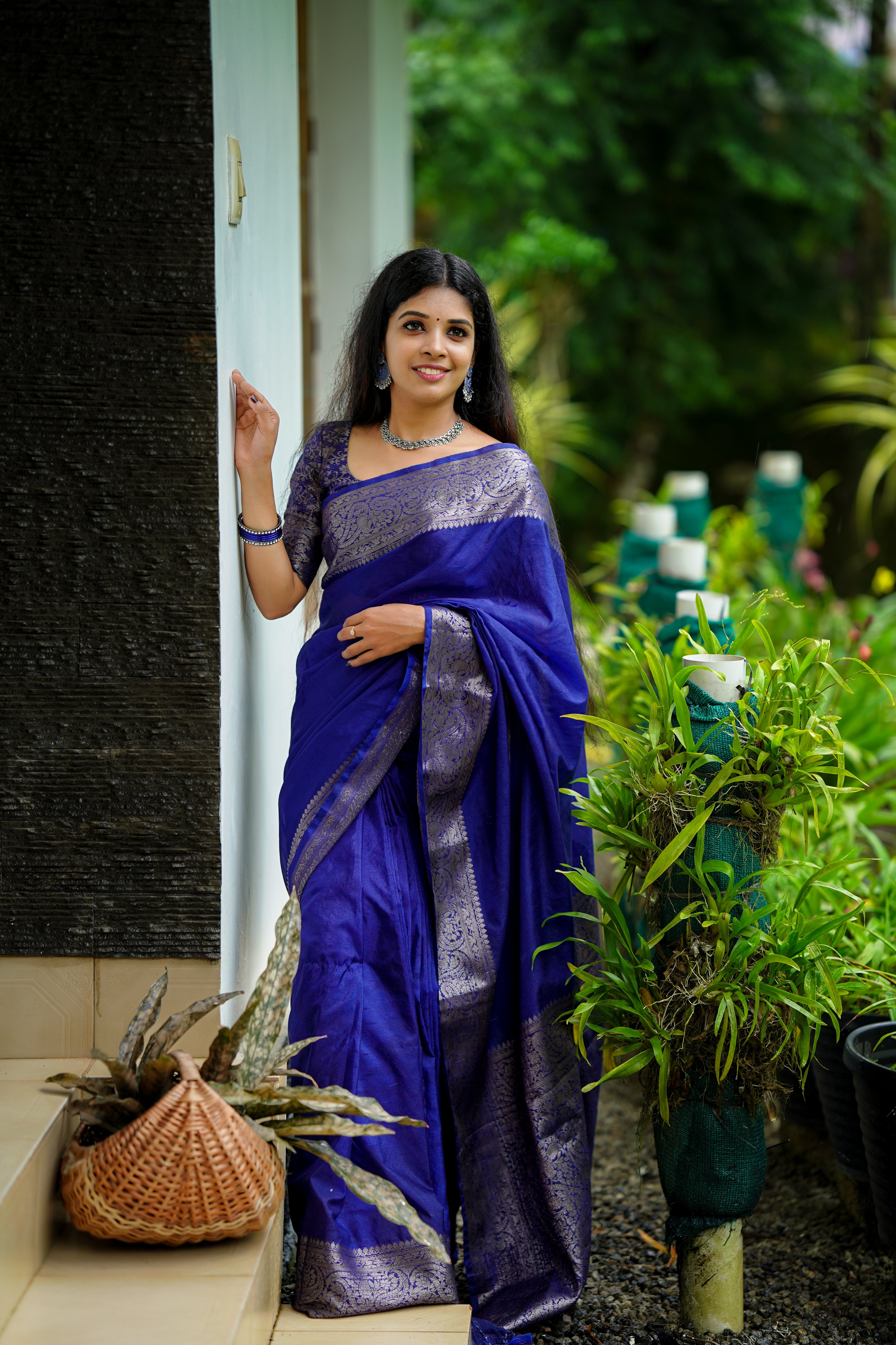 Dhiyona HH Royal Blue Classic Banarasi Woven Soft Saree with Antique Zari Borders