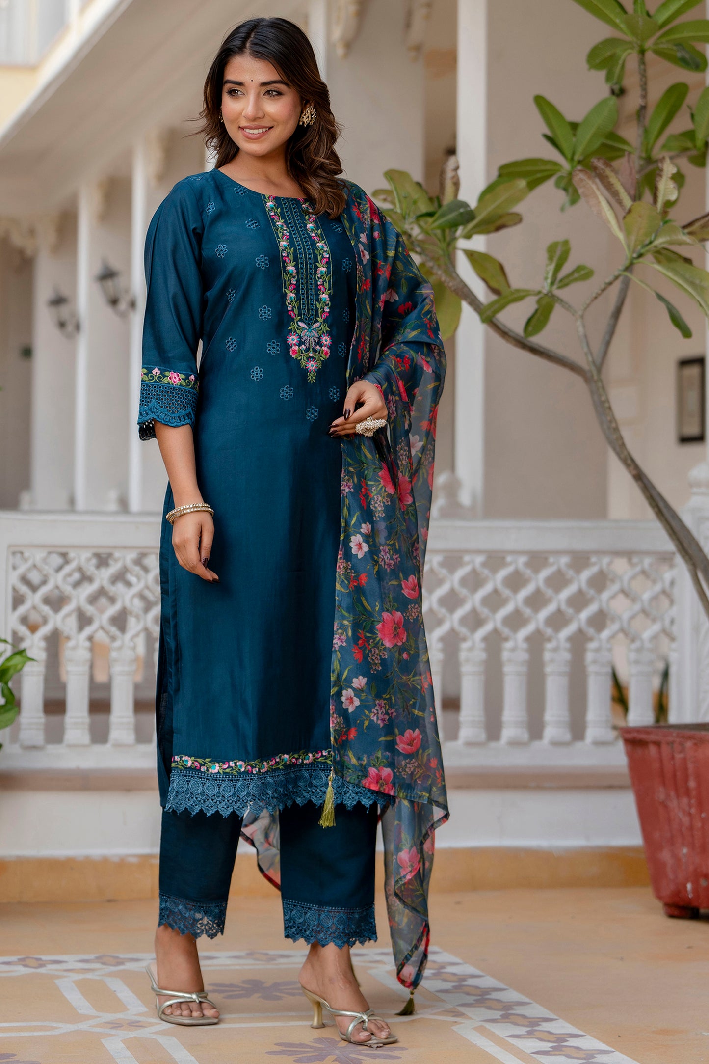 Dhiyona VV Nritya Women Kurta and Pant Sets Viscose Roman Silk Fabric