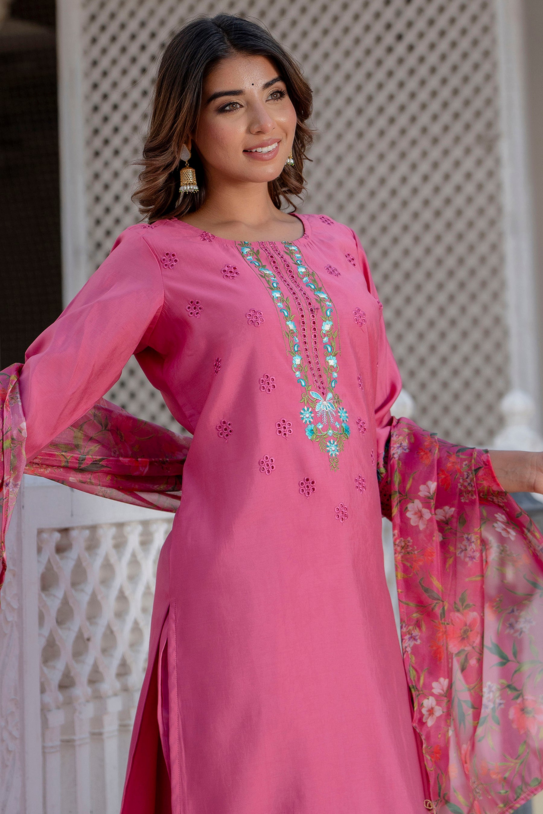 Dhiyona VV Samira Women Kurta and Pant Sets Viscose Roman Silk Fabric