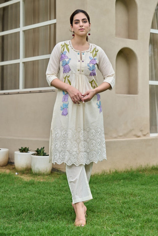 AutumnLane Akira Daisy Embroidery Cotton Kurta Pant Set