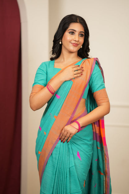 Dhiyona SS Artisan Glow – Sky Handloom Saree