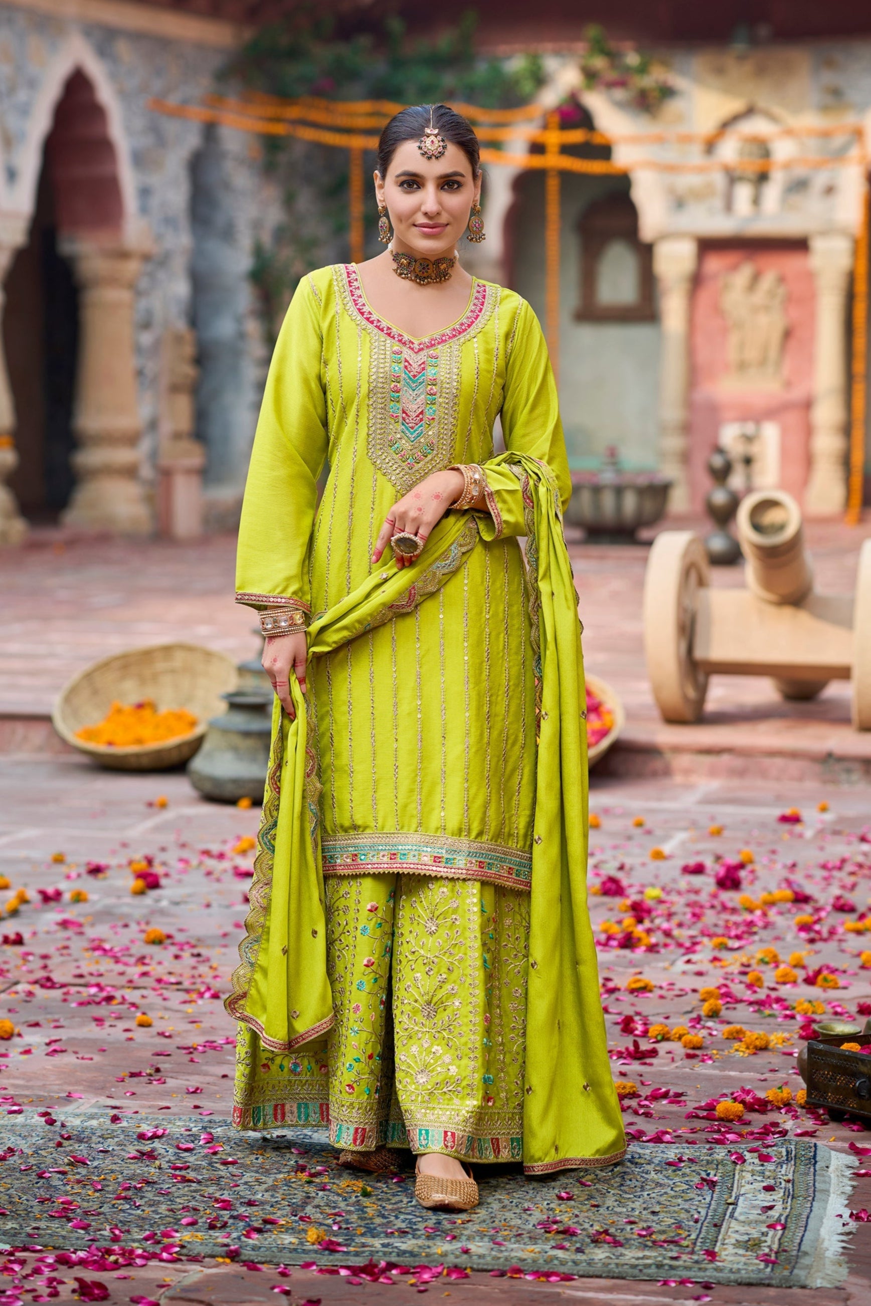 Ganika Fern Full Work Heavy Work Premium Suit Set