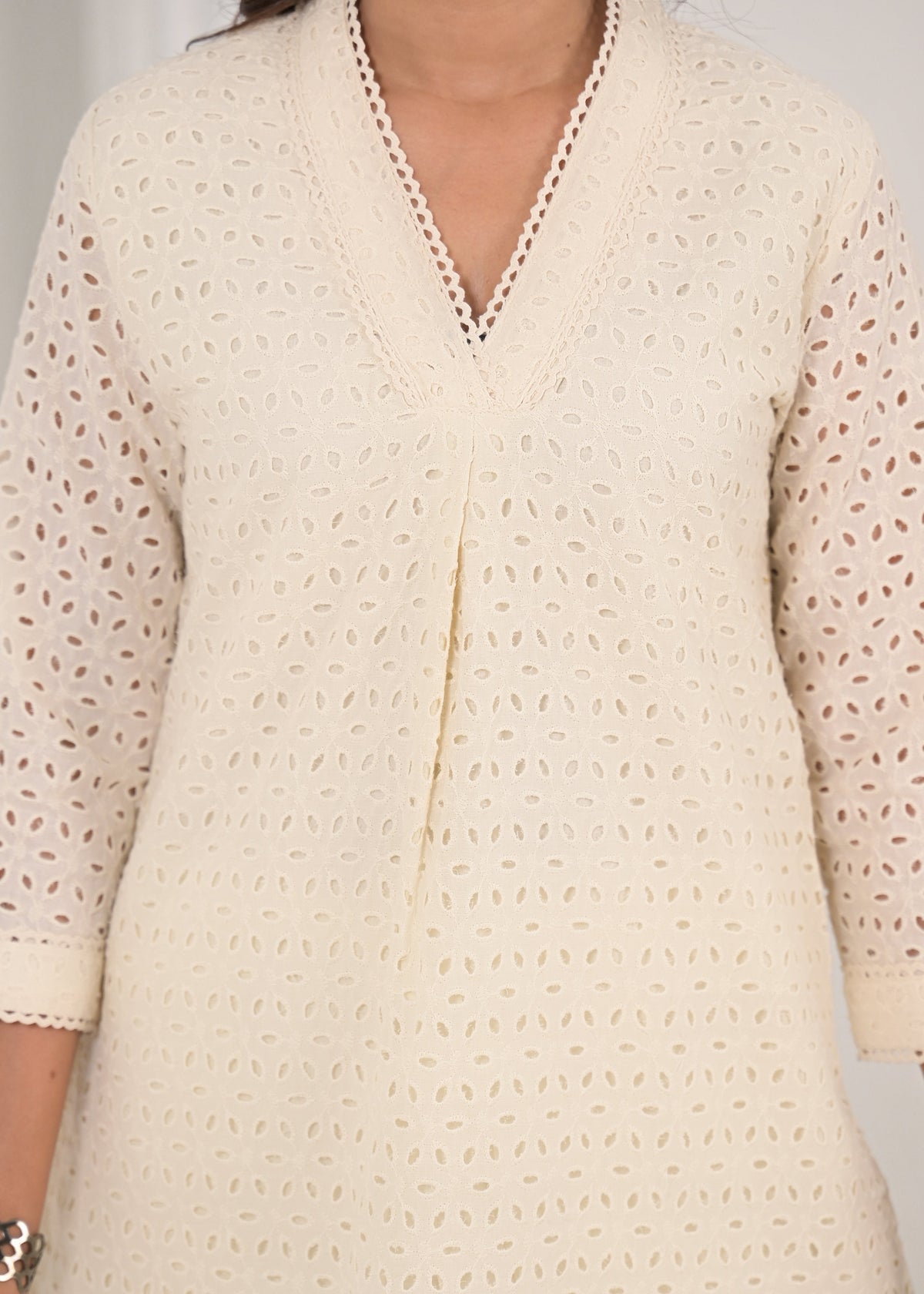 LIPIKA ANGEL SCHIFFLI COTTON KURTA PANT SET