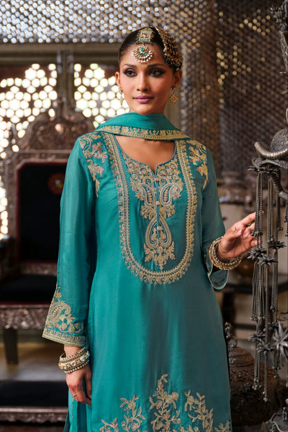Gunja Peacock Full Work Heavy Gharara Set