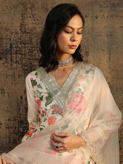 Dhiyona LL Women Floral Printed Regular Sequinned Kurta with Palazzos & With Dupatta