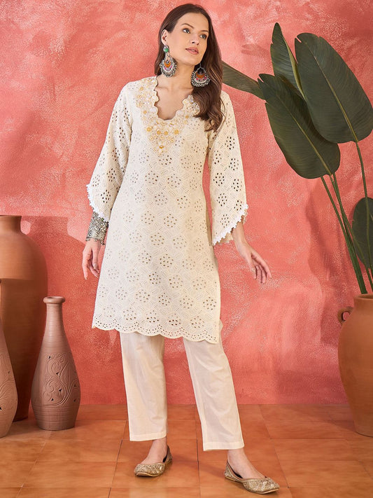 Dhiyona SN Women's Floral Schiffli Embroidered Thread Work Pure Cotton Straight Kurta & Trouser