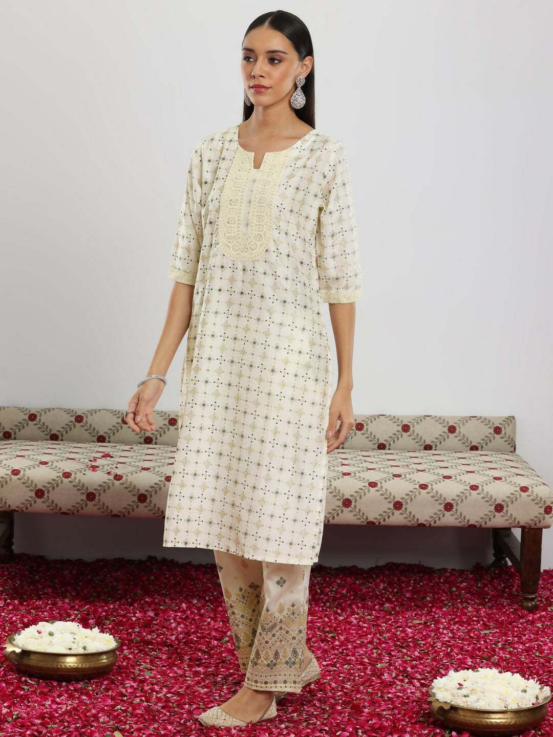 Women's LB Off White Printed Silk Blend Straight Suit With Dupatta