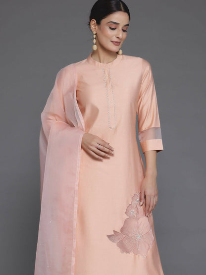 Women's LB Peach Solid Silk Blend Straight Suit With Dupatta