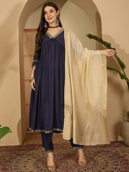 Women Navy Blue Pure Silk Kurta Sets