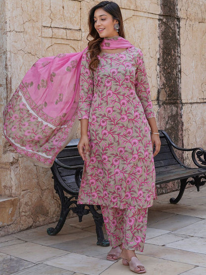 Dhiyona KL Floral Printed Pure Cotton Kurta With Trousers & Dupatta