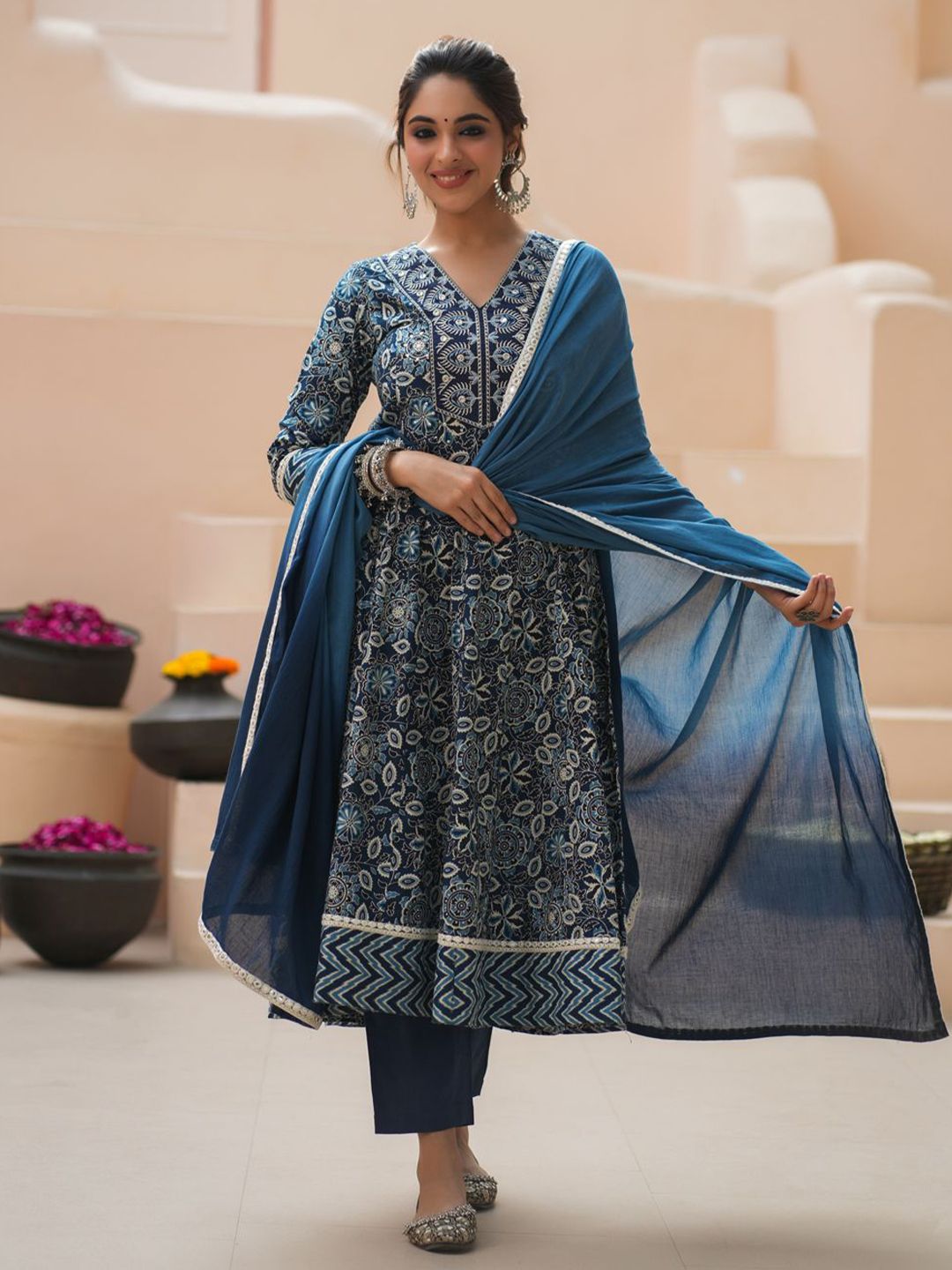 Dhiyona RR Women's Floral Printed Cotton Kurta with Trousers & Dupatta