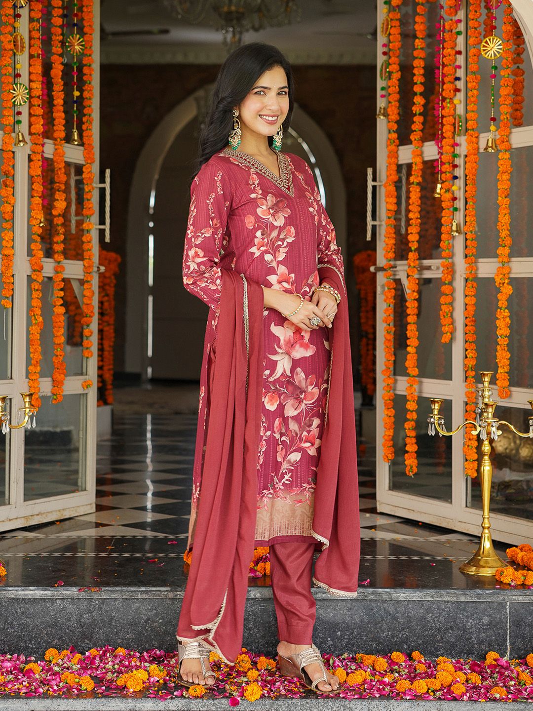 Dhiyona KL Floral Printed Sequinned V-Neck Straight Kurta With Trousers & Dupatta