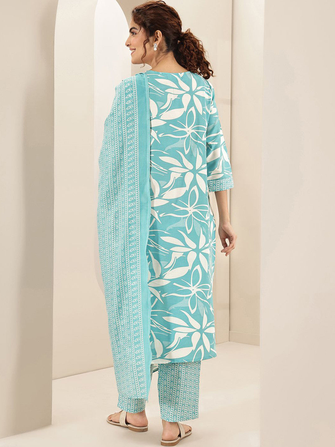 Floral Printed V-Neck Straight Kurta With Trousers & Dupatta