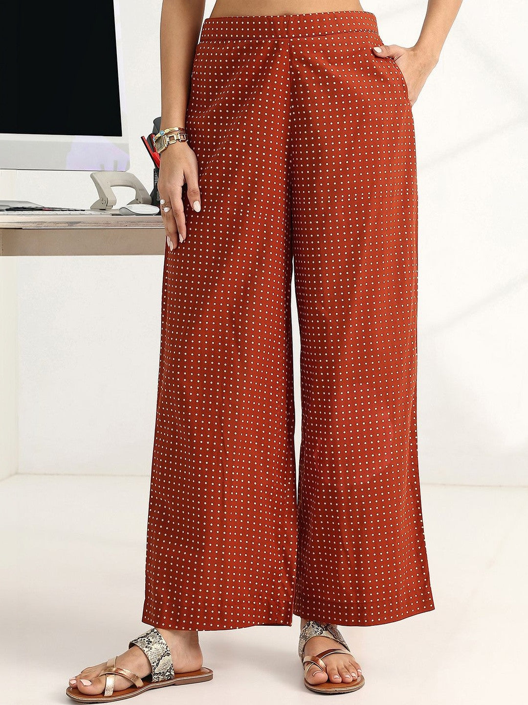 Women Ethnic Motifs Printed Regular Cotton Blend Kurta with Palazzos