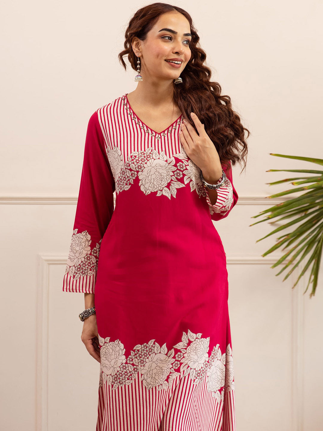 Floral Printed Sequinned V-Neck Straight Kurta & Palazzos