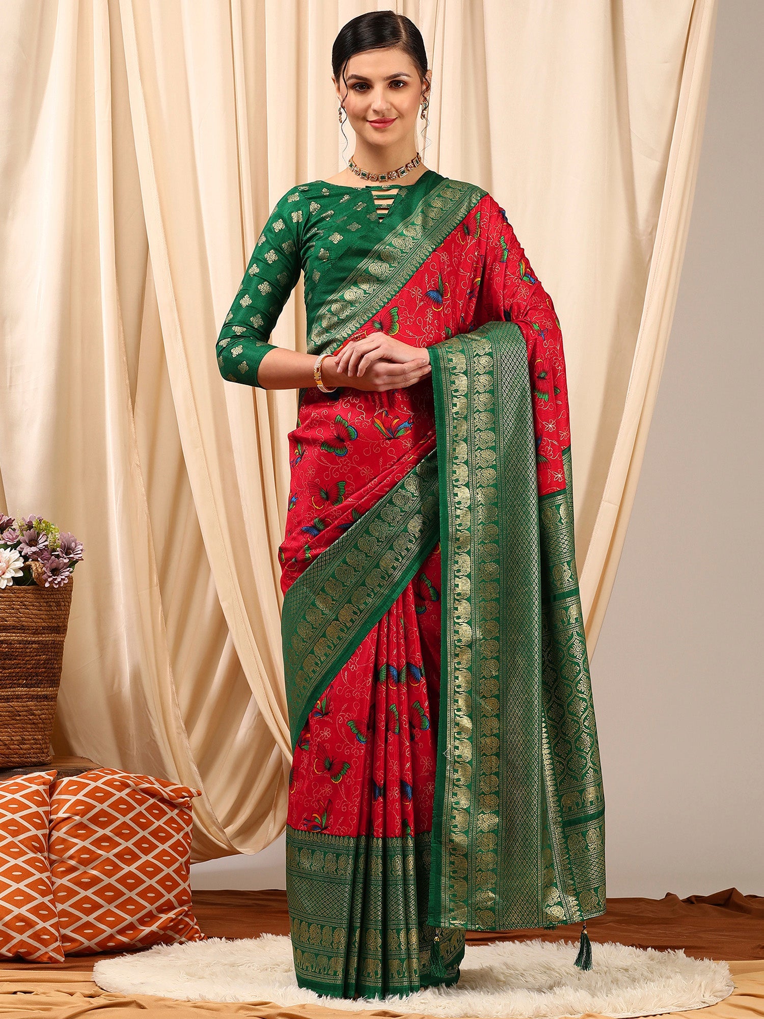 Women's Cotton Blend Red Printed Designer Saree With Blouse Piece
