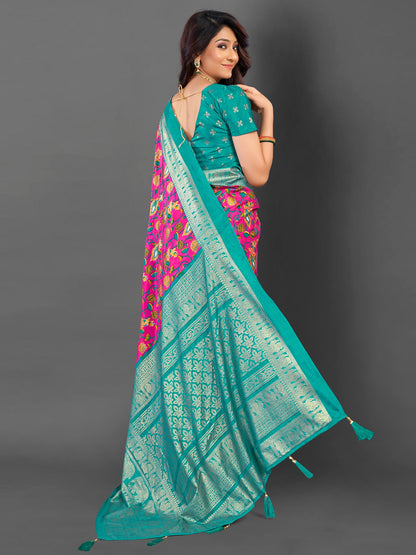 Women's Cotton Blend Pink Printed Designer Saree With Blouse Piece