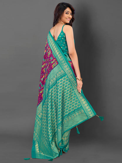 Women's Cotton Blend Magenta Printed Designer Saree With Blouse Piece