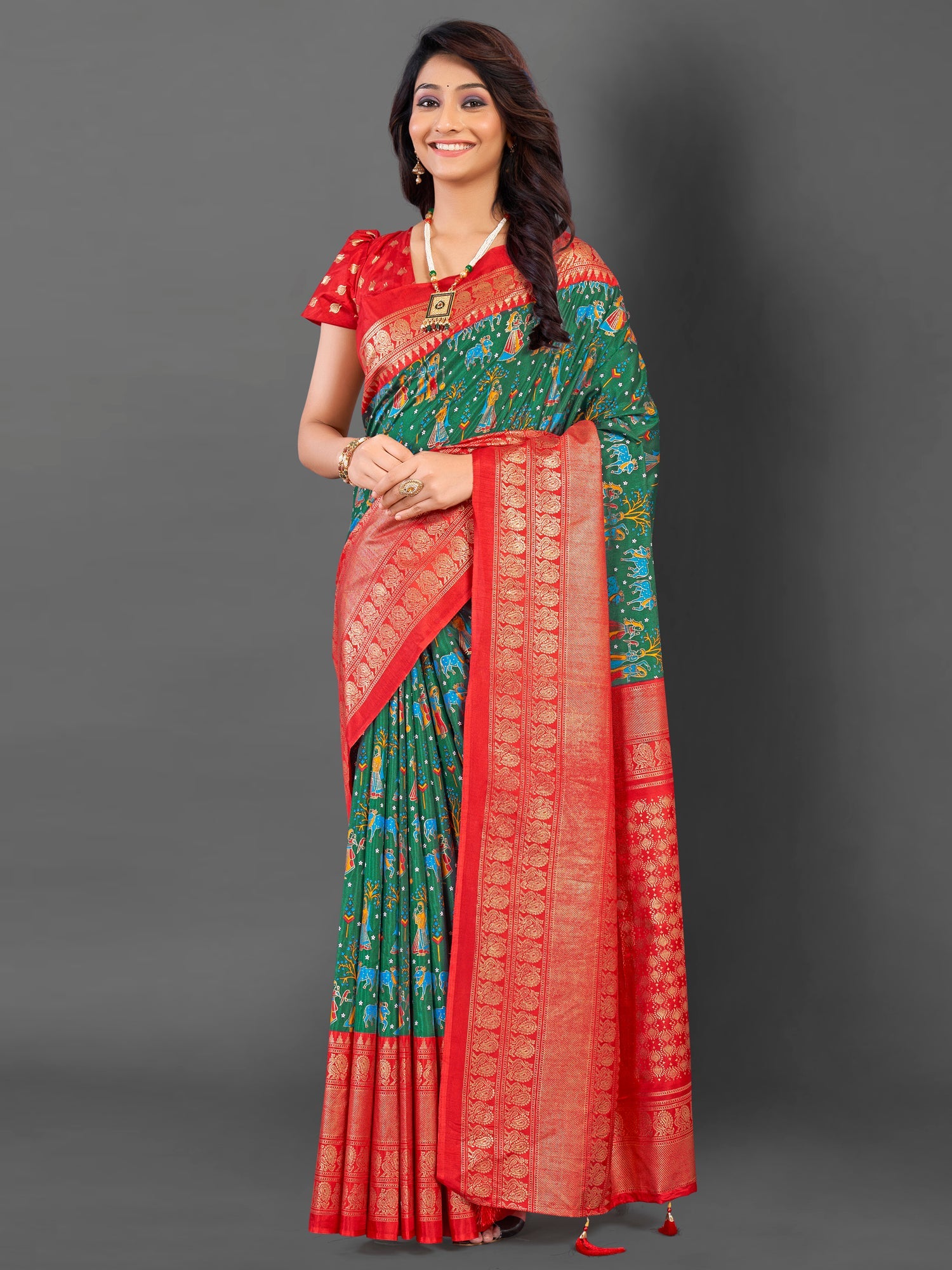 Women's Cotton Blend Green Printed Designer Saree With Blouse Piece