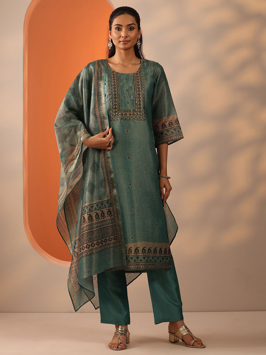 Geometric Embroidered Sequinned Straight Kurta With Trousers And Dupatta