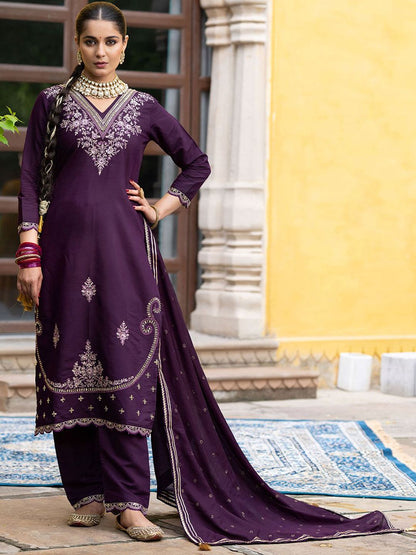Dhiyona CH Women Ethnic Motifs Embroidered Thread Work Straight Kurta with Trousers & Dupatta