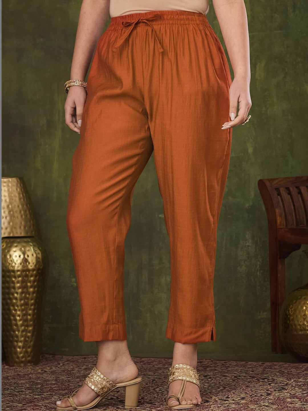 Embroidered Notched Neck Kurta & Trousers With Dupatta