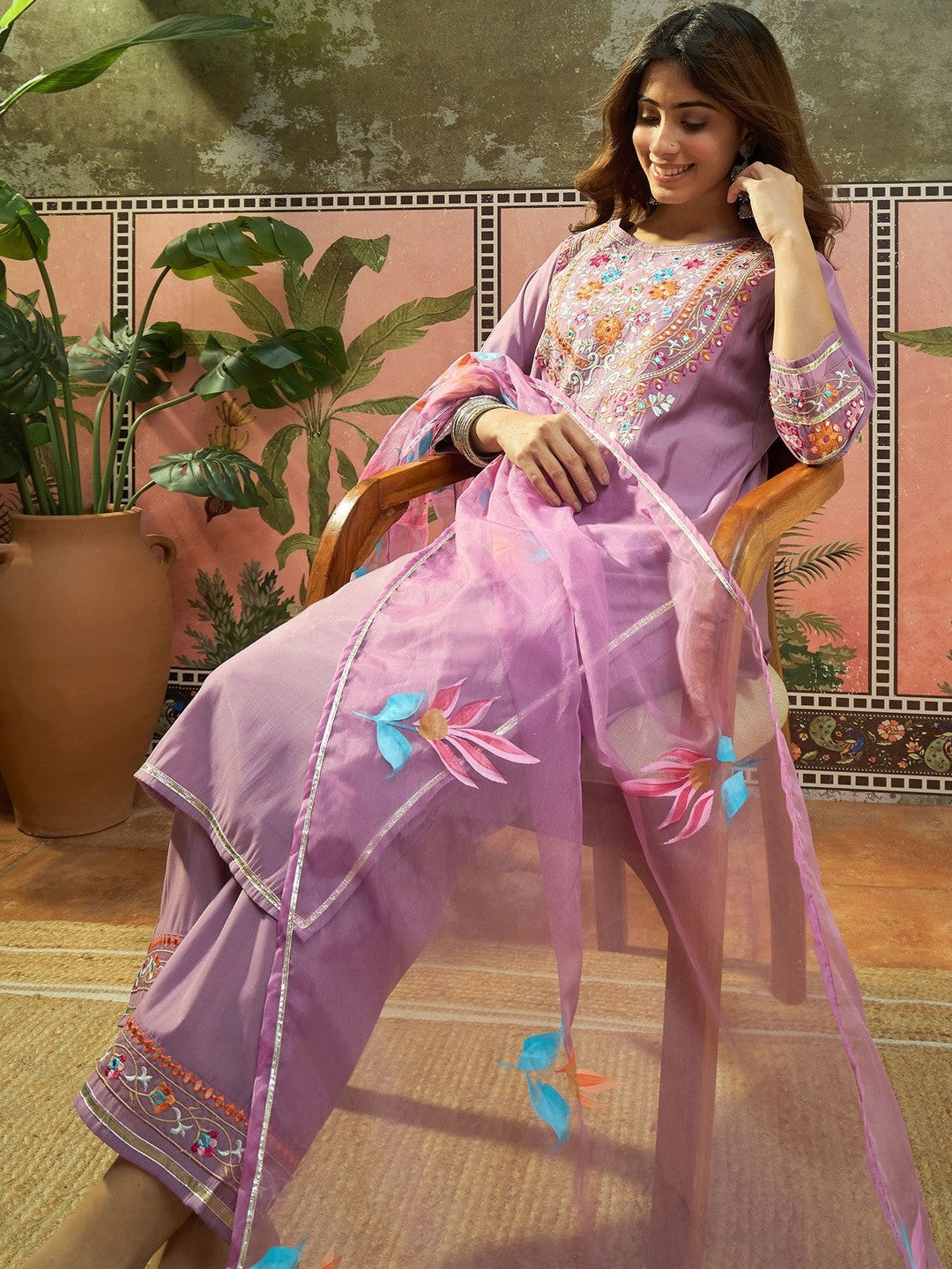 Dhiyona SN Embroidered Round Neck Kurta & Trousers With Dupatta