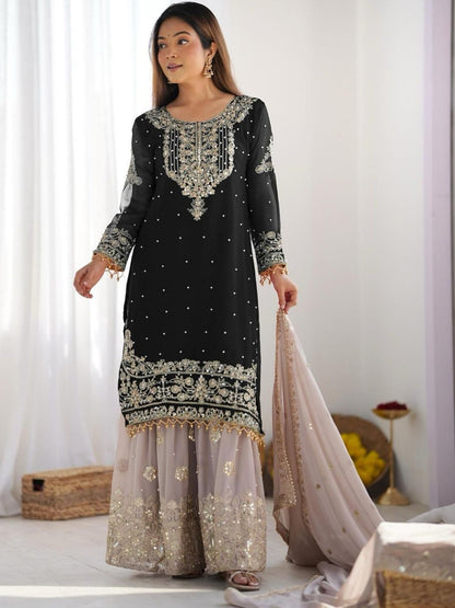 Dhiyona KL Women Ethnic Motifs Embroidered Regular Kurta with Sharara & With Dupatta