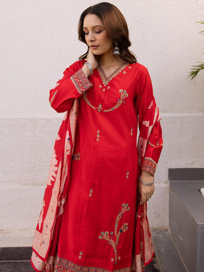 Dhiyona KL Women Floral Embroidered Kurta with Palazzo & Dupatta