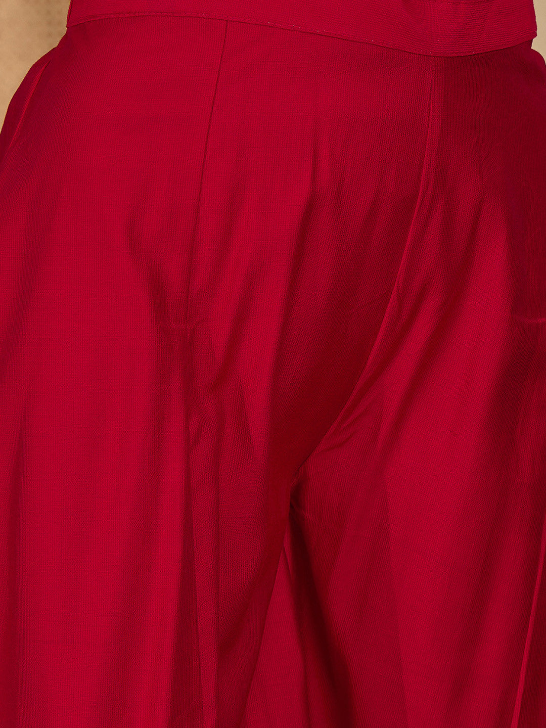 Embroidered Round Neck Kurta & Trousers With Dupatta