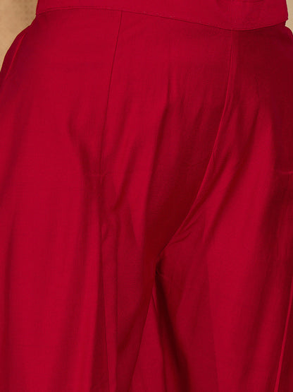 Embroidered Round Neck Kurta & Trousers With Dupatta