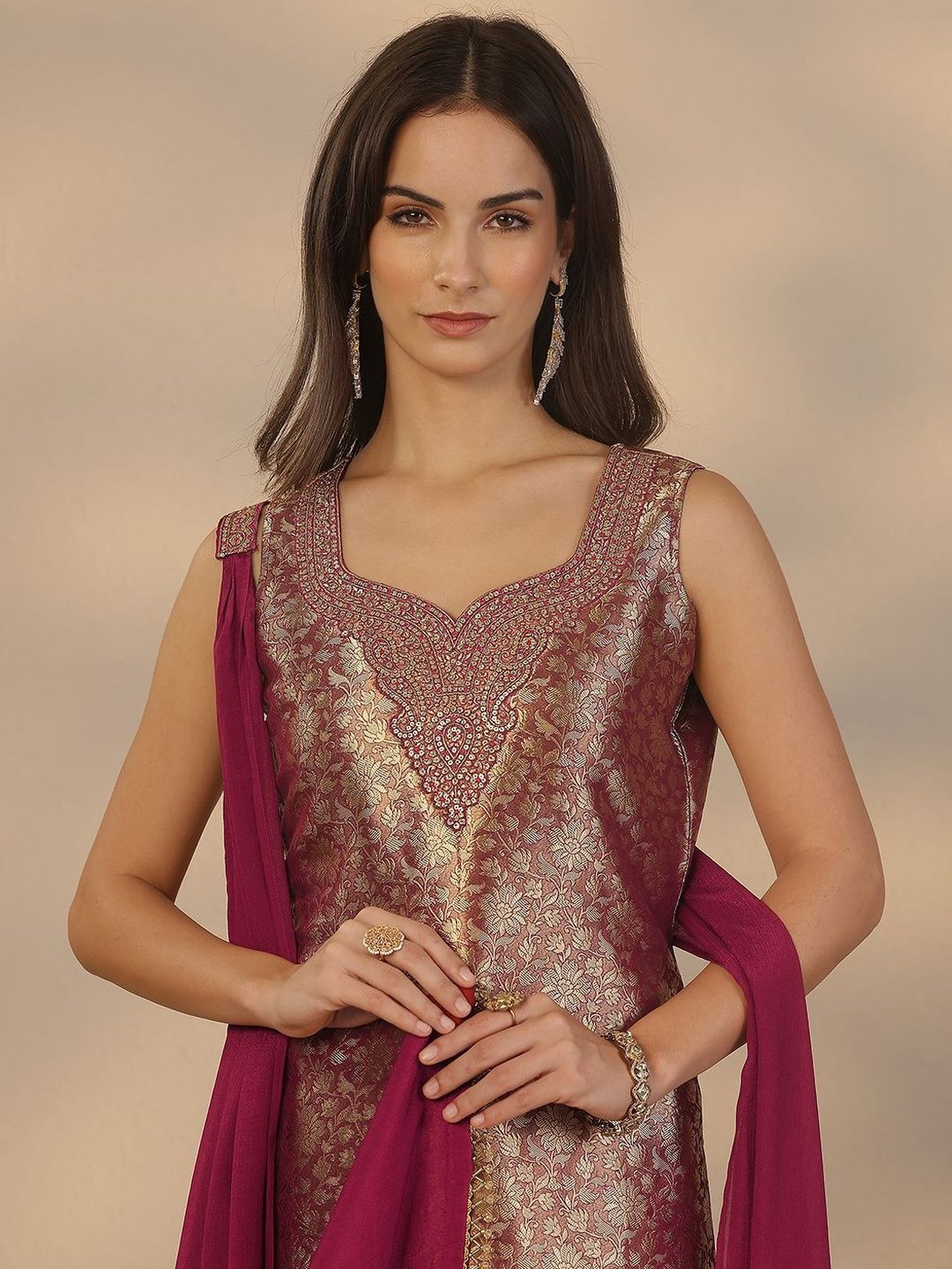 Dhiyona LL Women Regular Kurta with Palazzos & With Dupatta