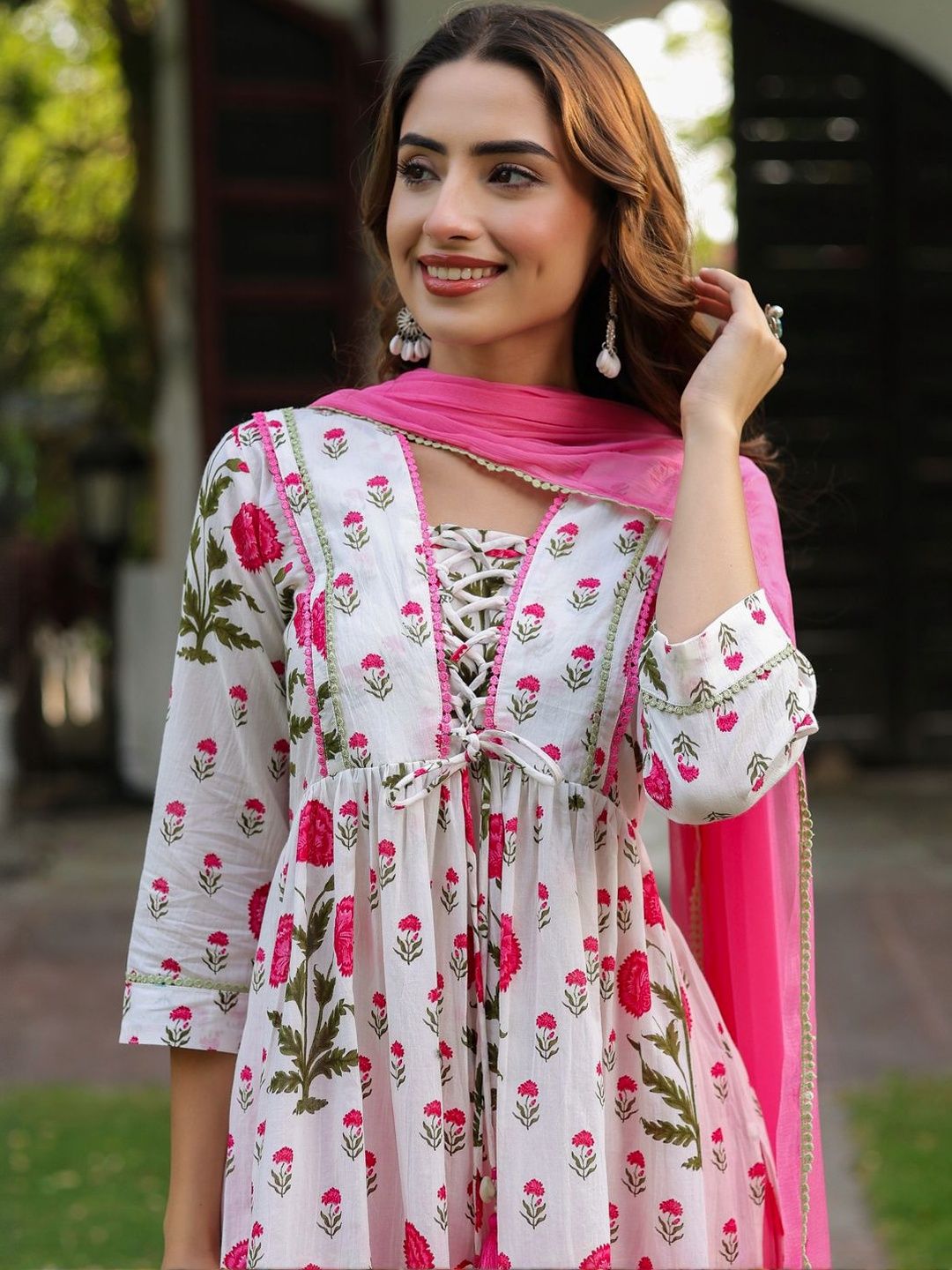 Dhiyona RR Women's Floral Printed Cotton Kurta with Trousers & Dupatta