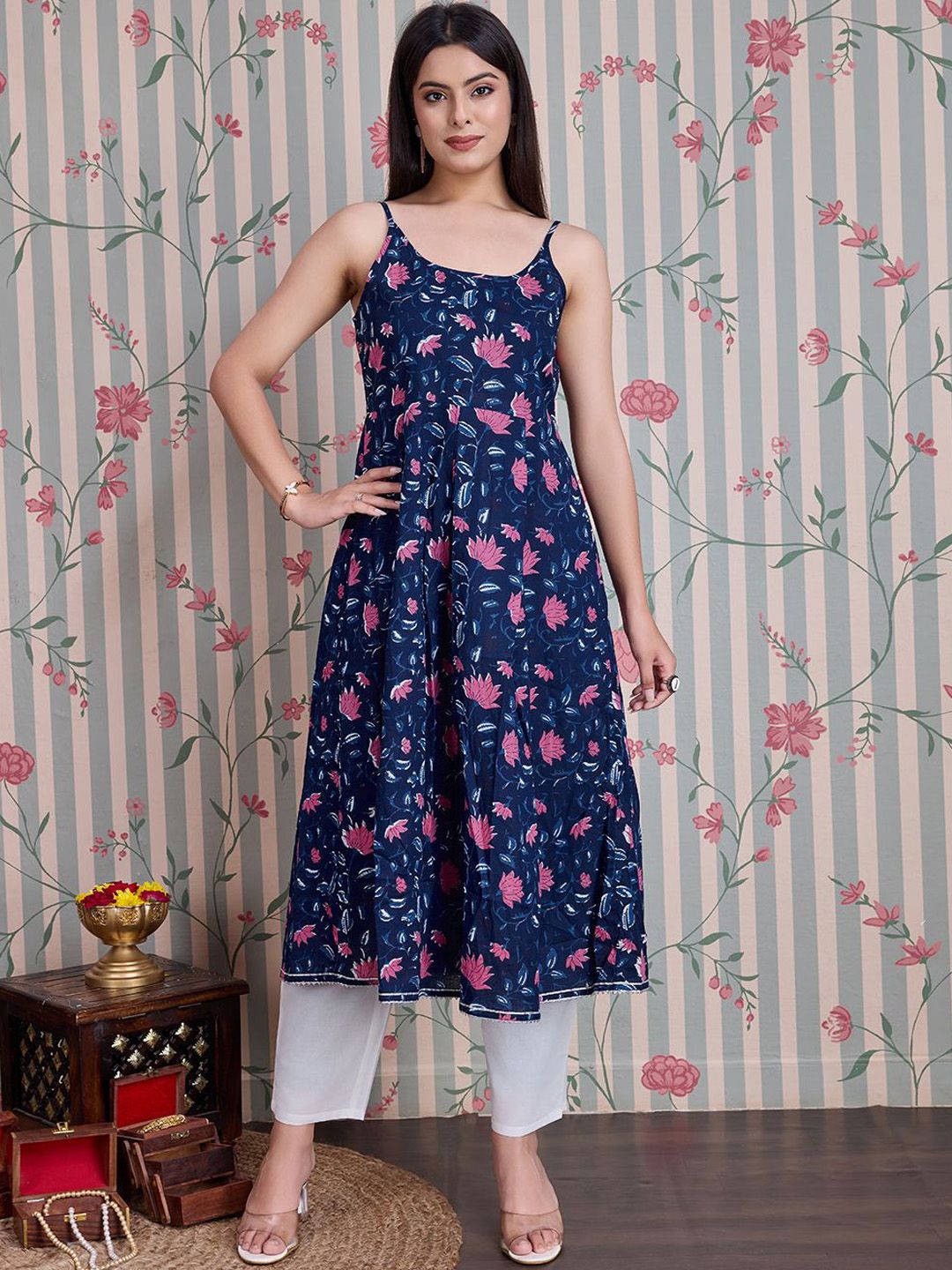 Dhiyona OD  Floral Printed Shoulder Straps Anarkali Pure Cotton Kurta