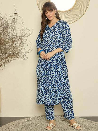 Dhiyona IE Women Printed V-Neck Cotton Top and Trousers Co-Ords
