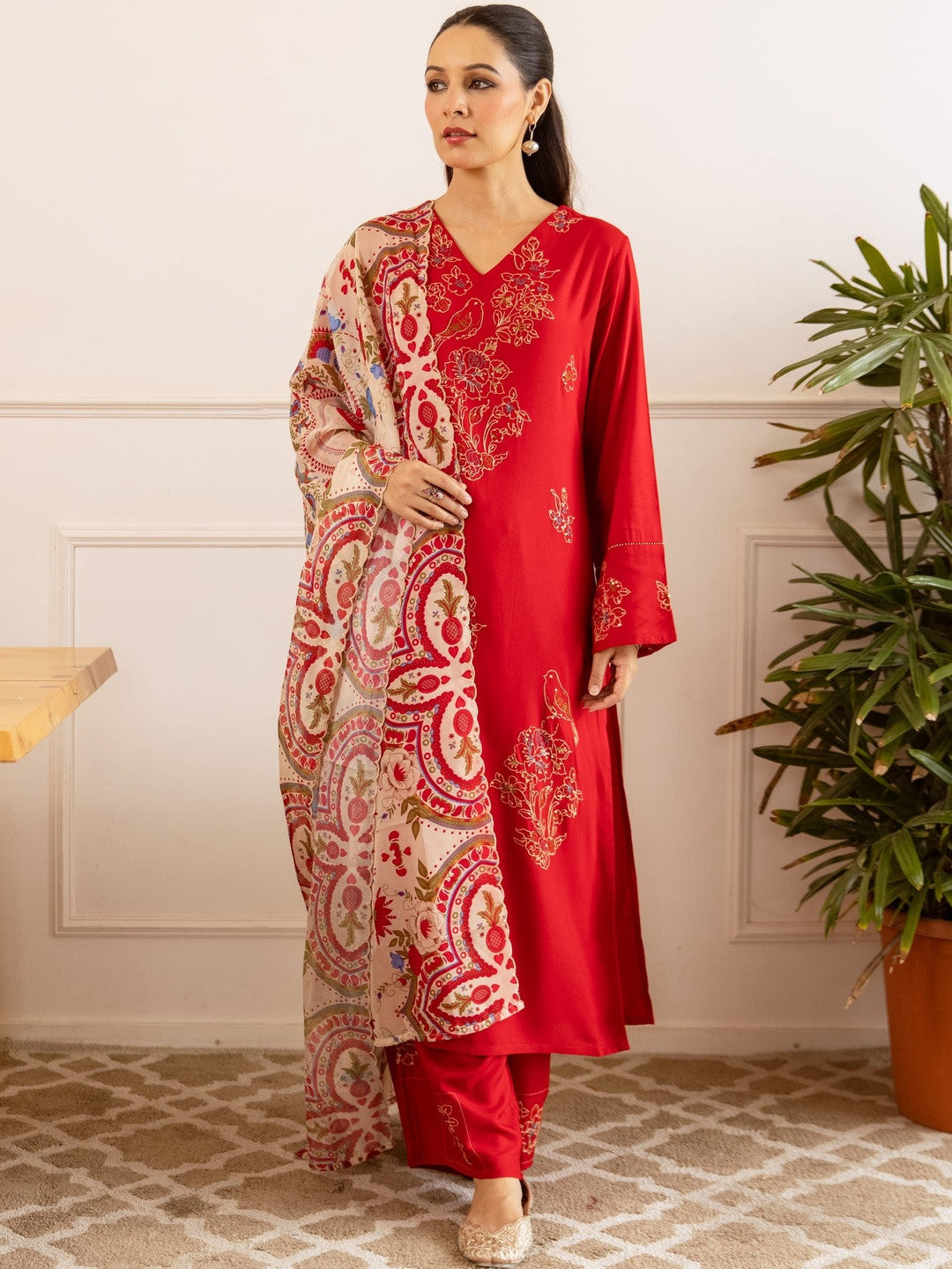 Printed Straight Kurta & Trousers With Dupatta