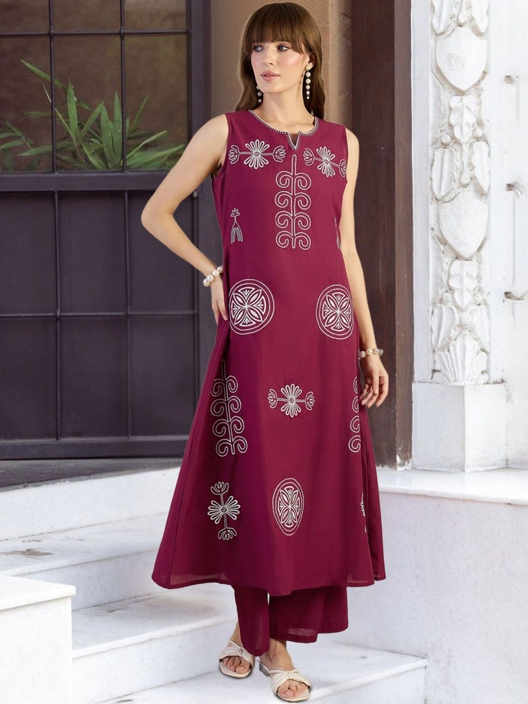 Dhiyona IE Women Ethnic Motifs Embroidered Regular Thread Work Pure Cotton Kurta with Trousers