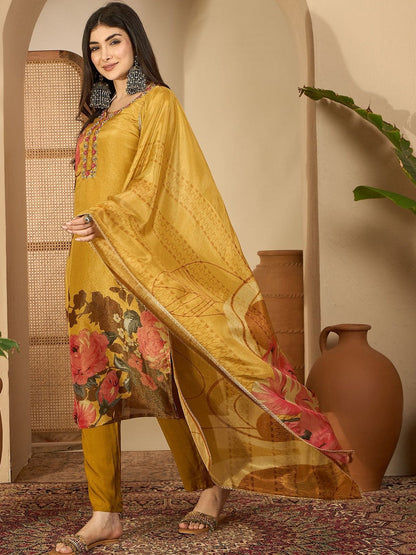 Floral Printed Round Neck Straight Kurta & Trousers With Dupatta
