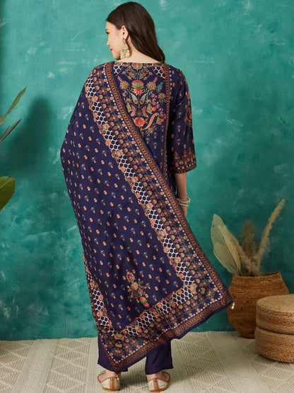 Printed Round Neck Kurta & Trousers With Dupatta