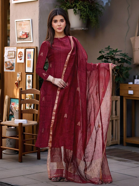 Dhiyona KL Women Maroon Rayon Blend Printed Straight Kurta Set With Dupatta